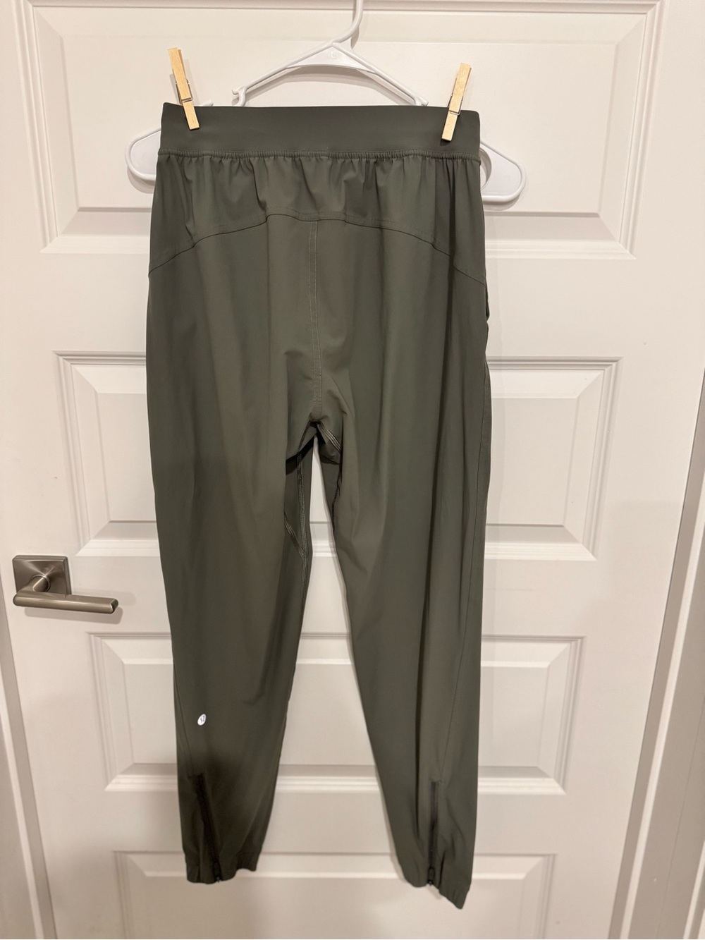 🔥🔥Weekend Sale! NWOT Lululemon Adapted State High-Rise Jogger 28”
(LAST PRICE) - Picture 3 of 6